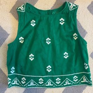 Cropped woven button back tank